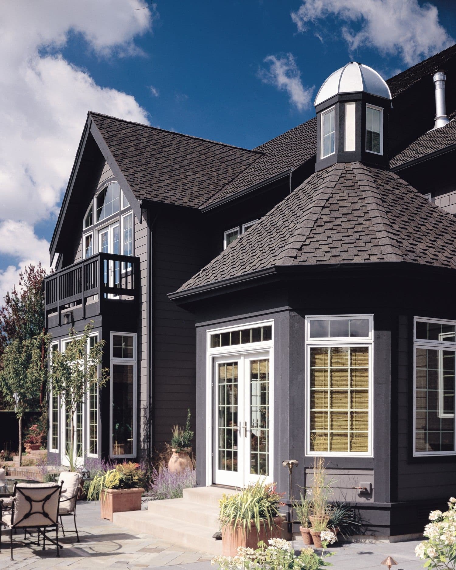 PresidentialTL-shgr-gray-house-ctr