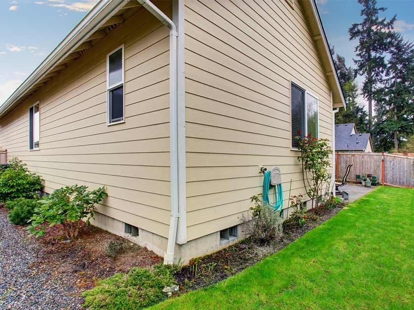 yellow siding