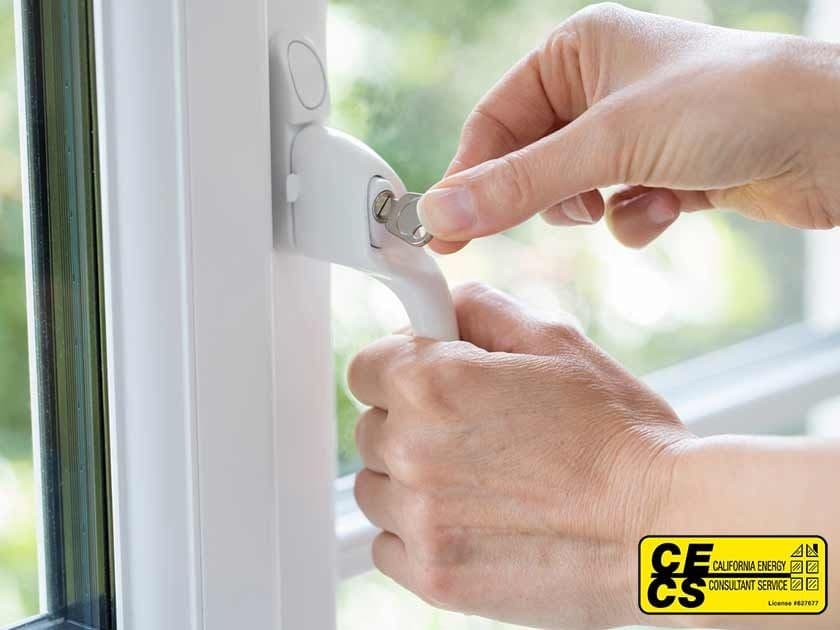 locking-windows-energy-efficiency-heat-leaks